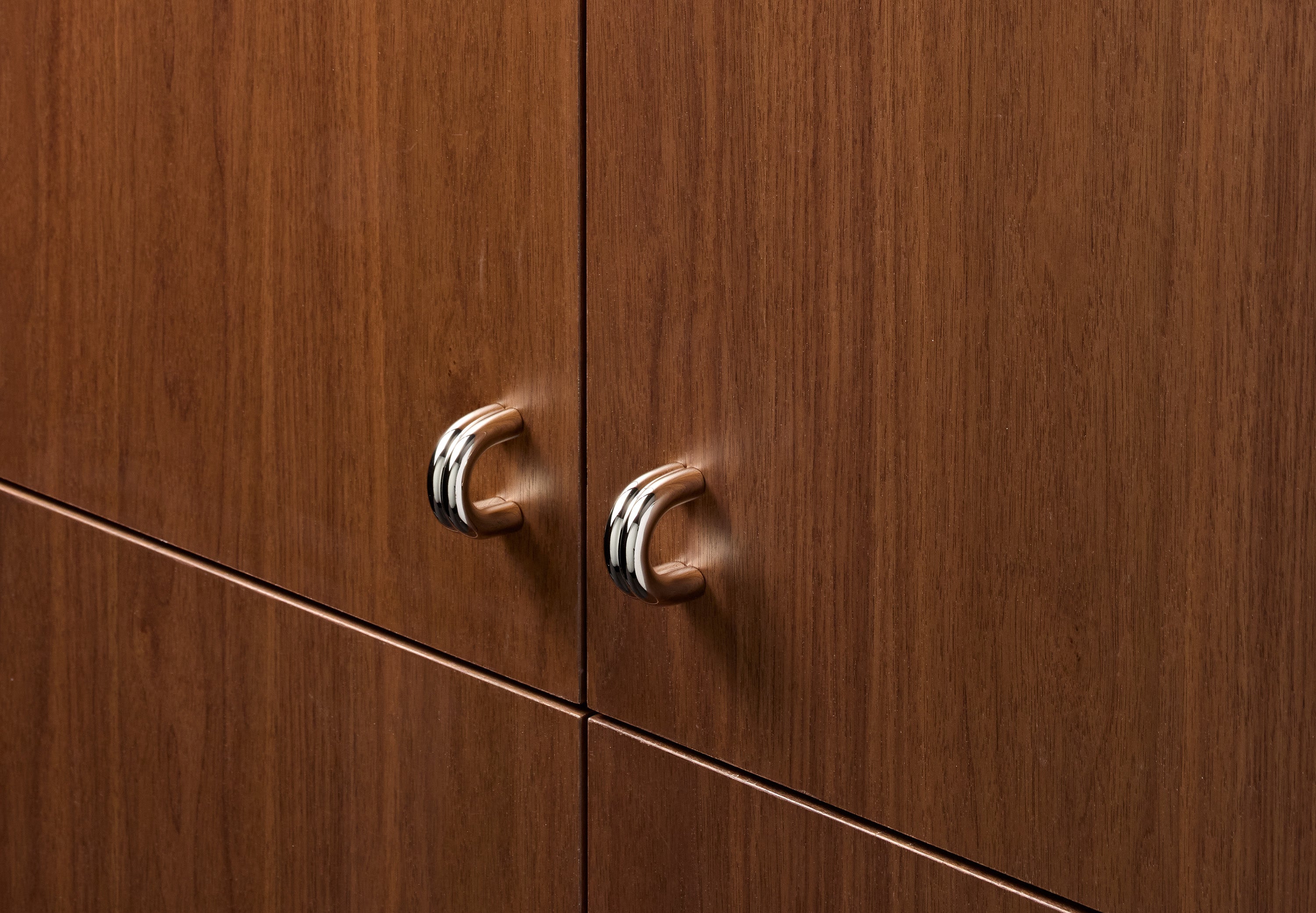 Signet Hardware