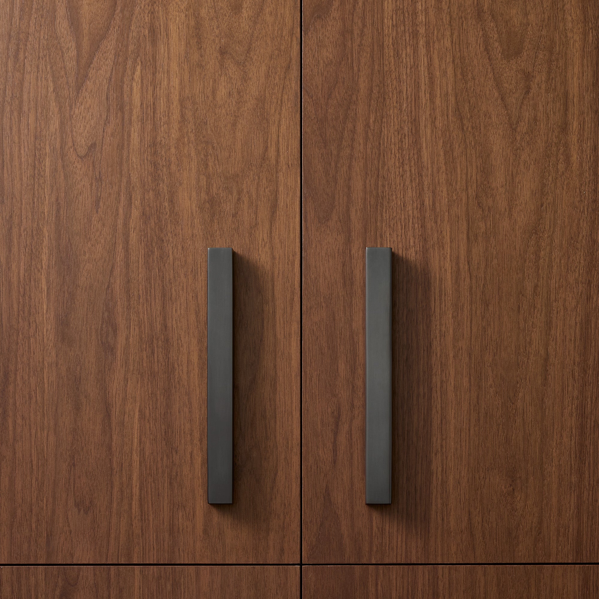 Avalon Straight Cabinet Pull