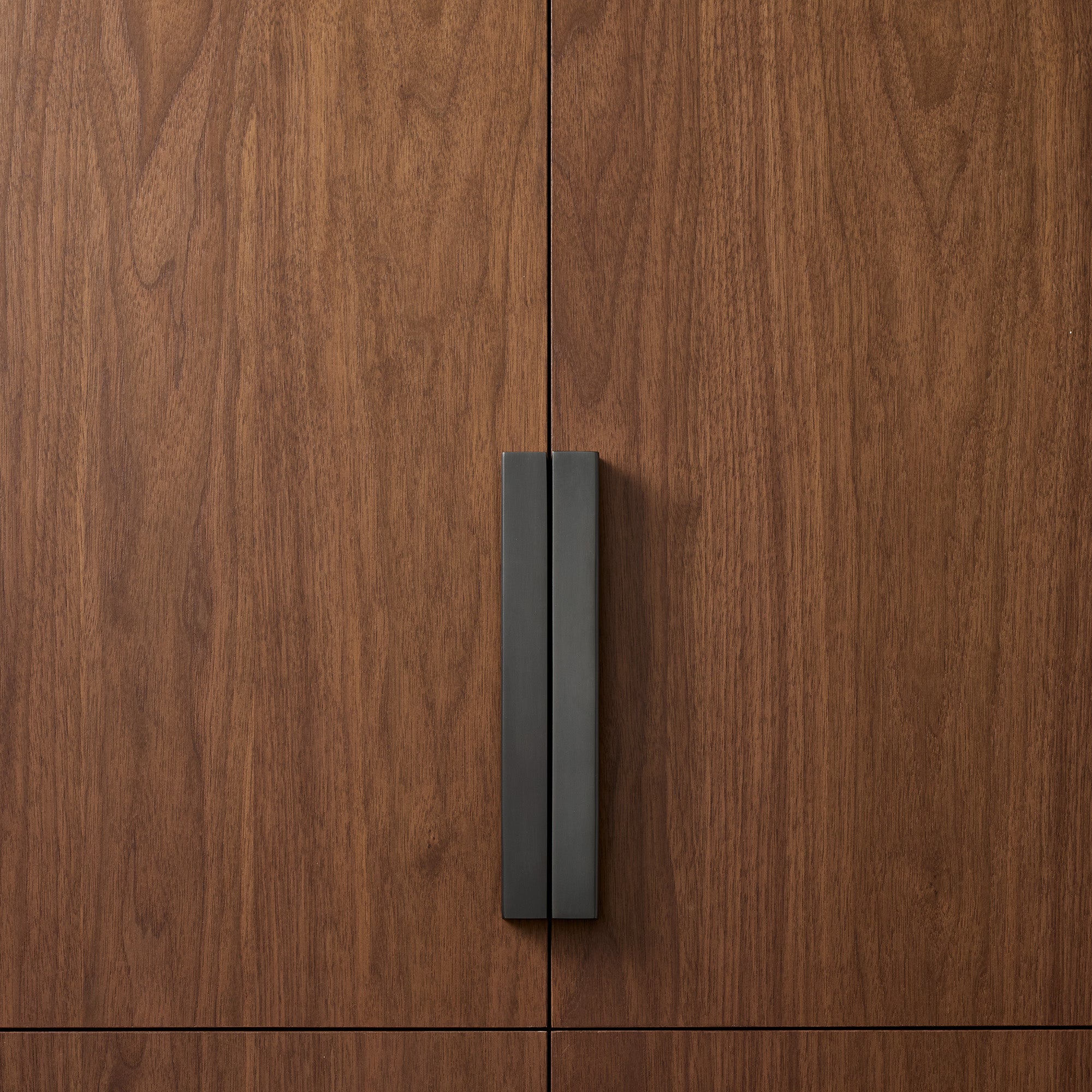 Avalon Straight Cabinet Pull