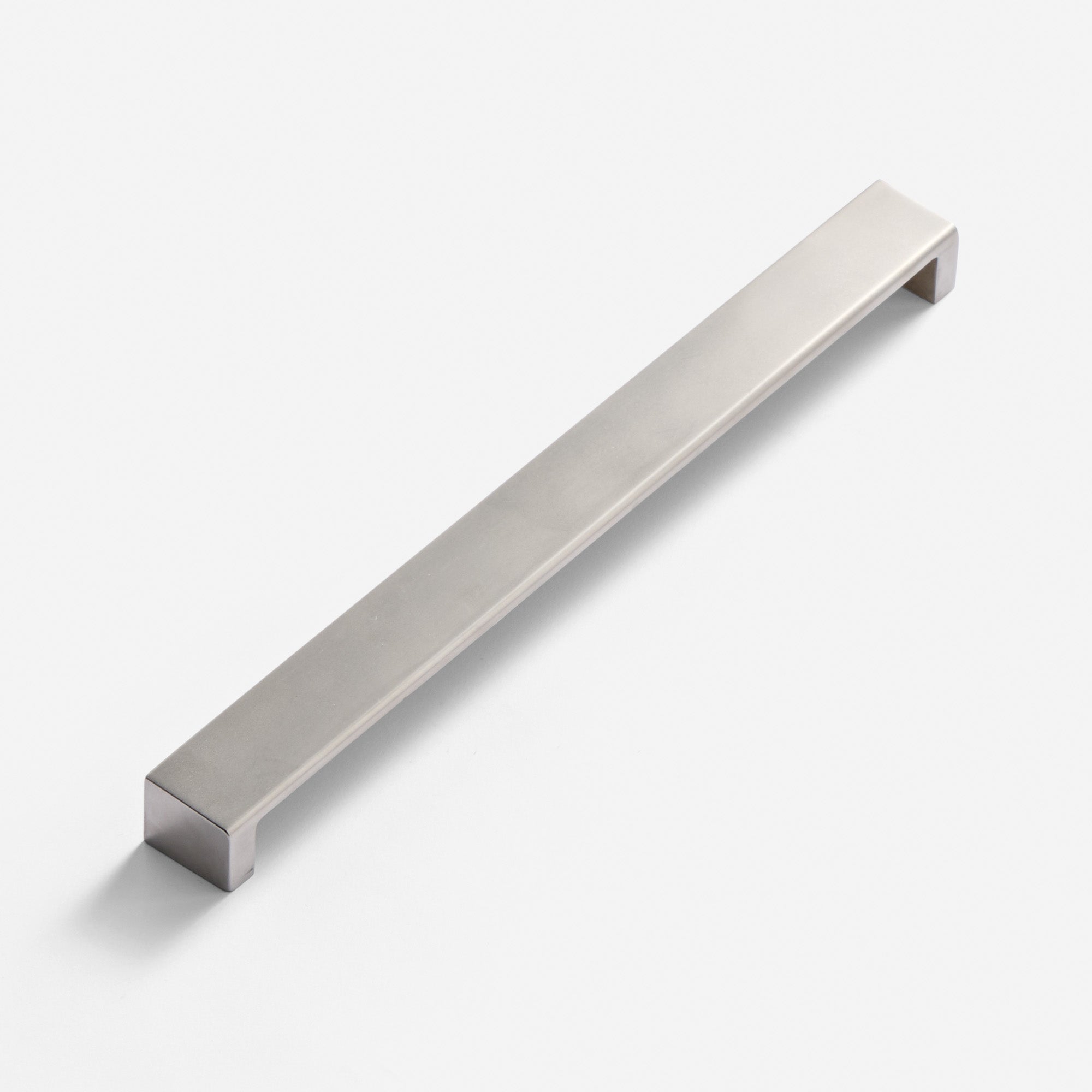 Avalon Straight Cabinet Pull