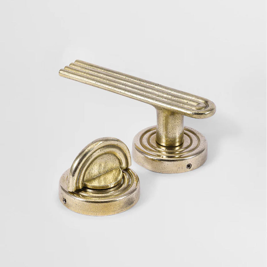 Forme 18 Fluted Door Lever