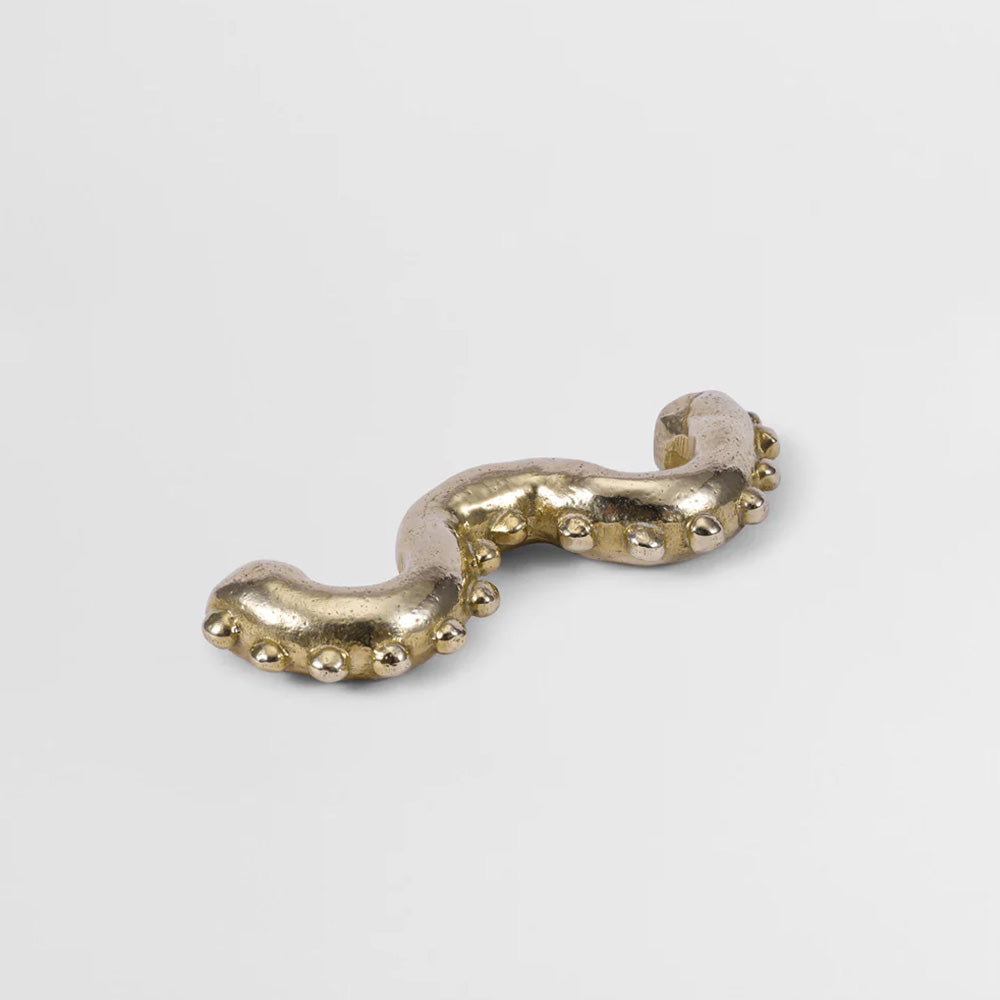 Forme Sculptural Cabinet Pull