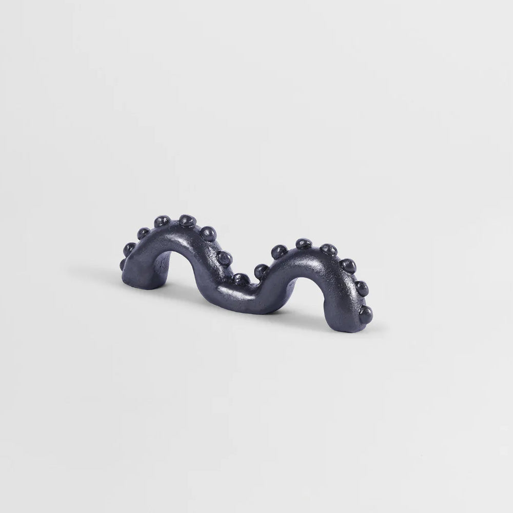 Forme Sculptural Cabinet Pull