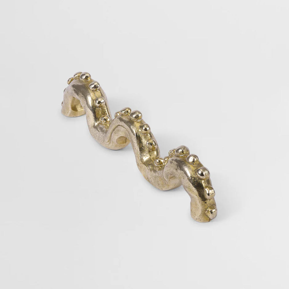 Forme Sculptural Cabinet Pull