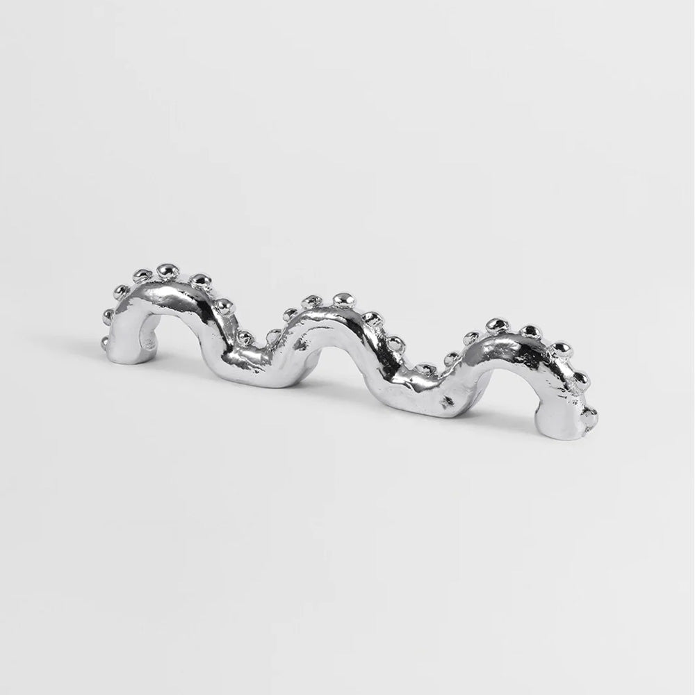 Forme Sculptural Cabinet Pull