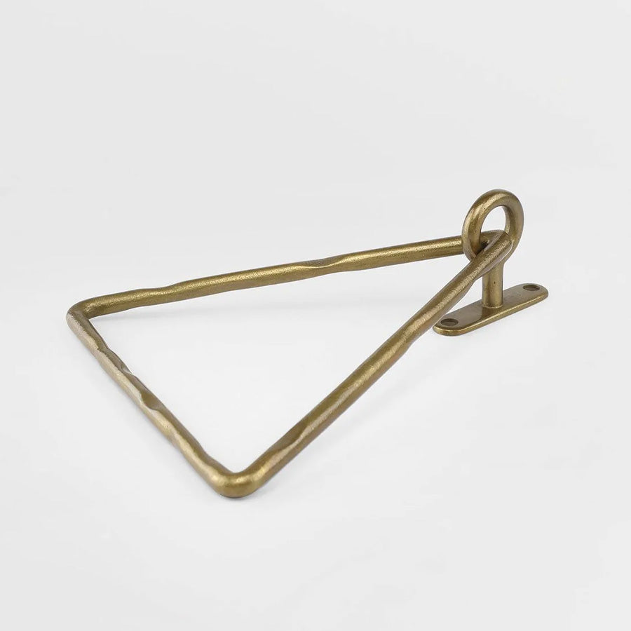 Forme 14 Triangular Towel Ring