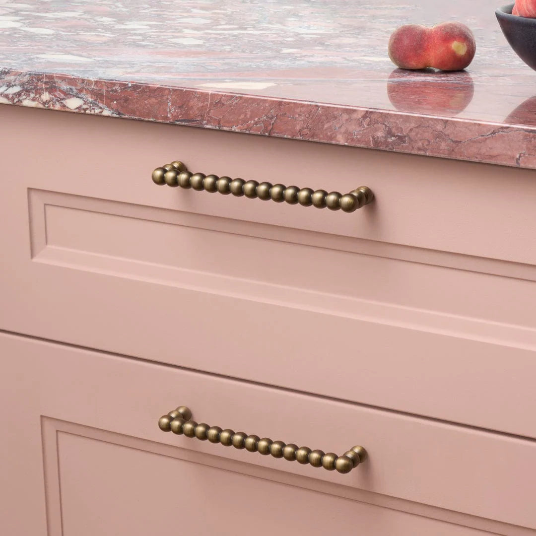 Bobbin D-Bar Cabinet Pull
