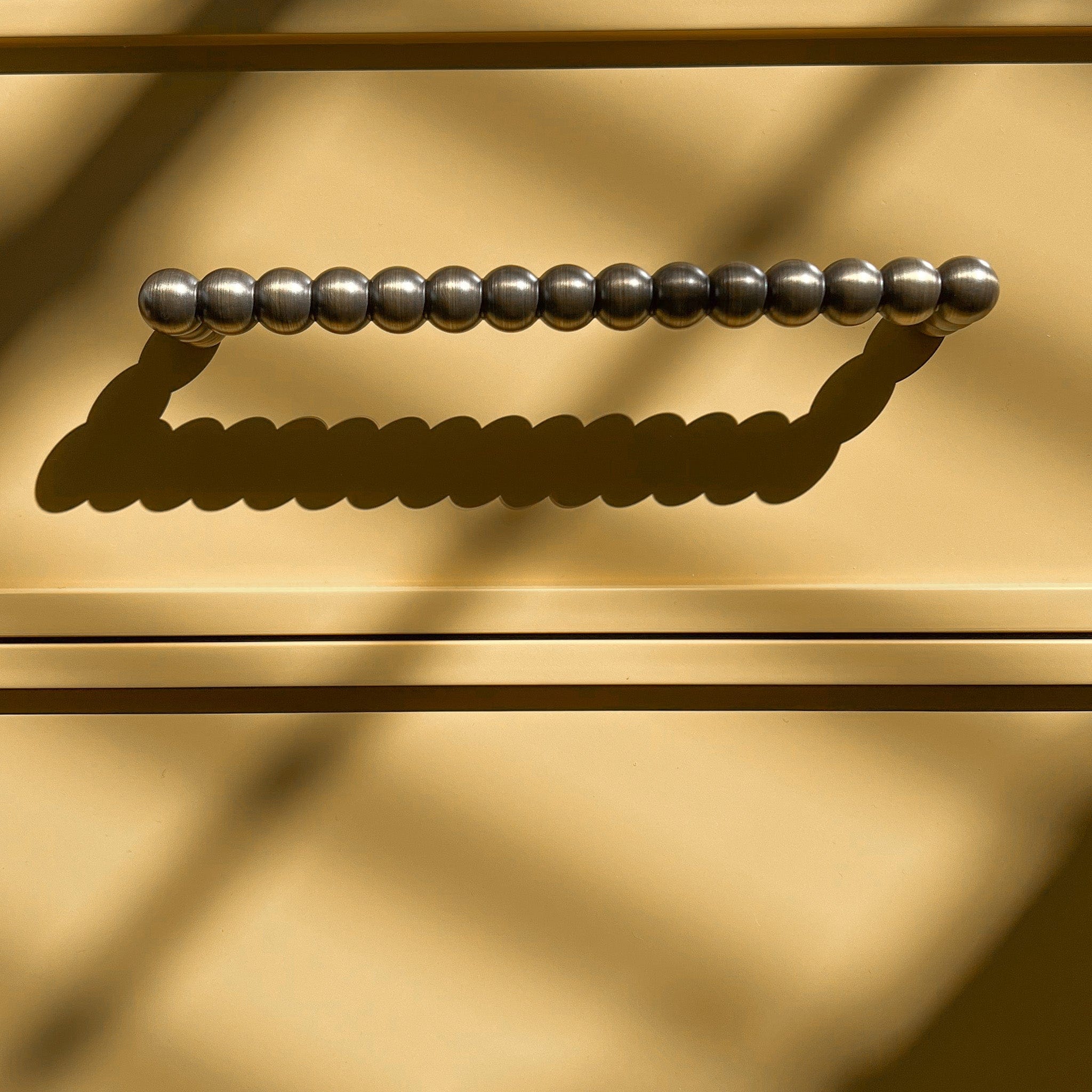 Bobbin D-Bar Cabinet Pull