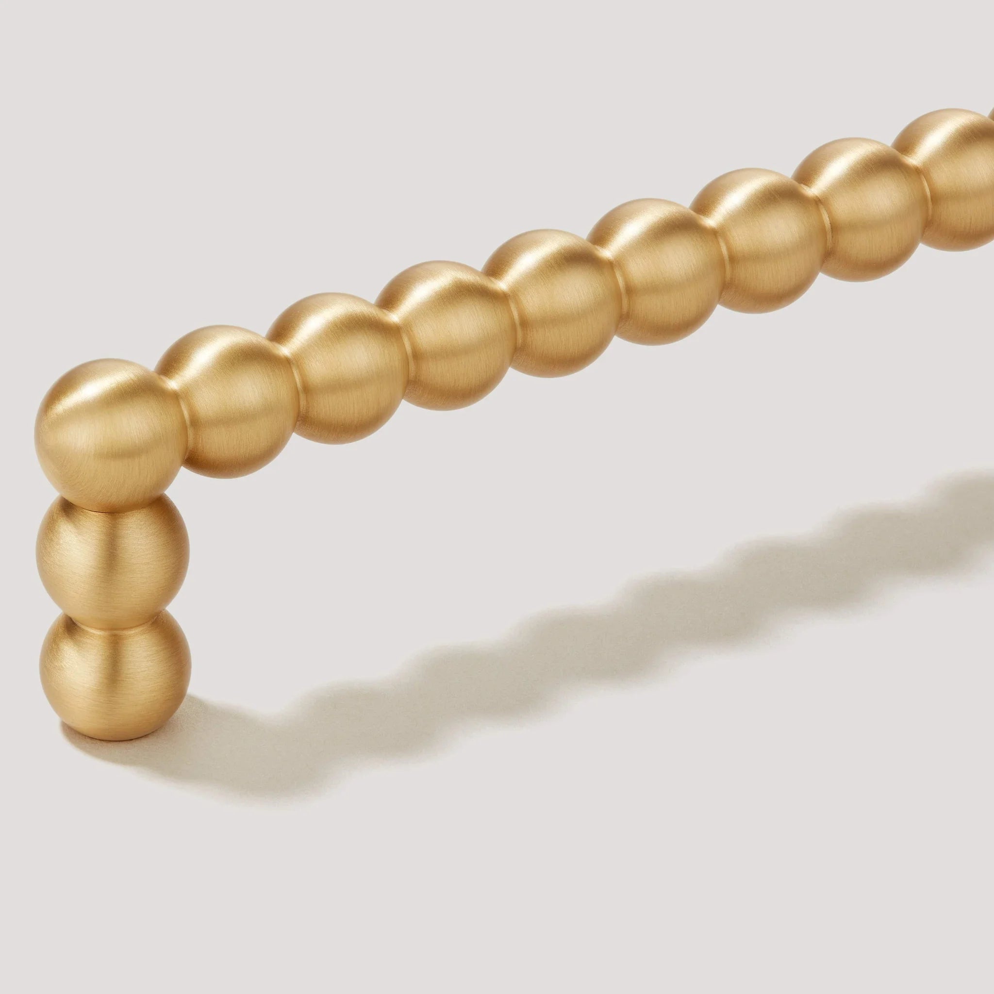 Bobbin D-Bar Cabinet Pull