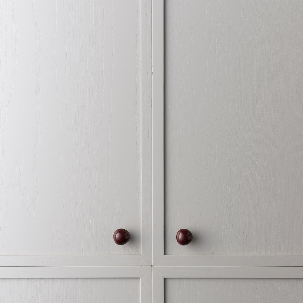 Colored Gloss Pebble Knob