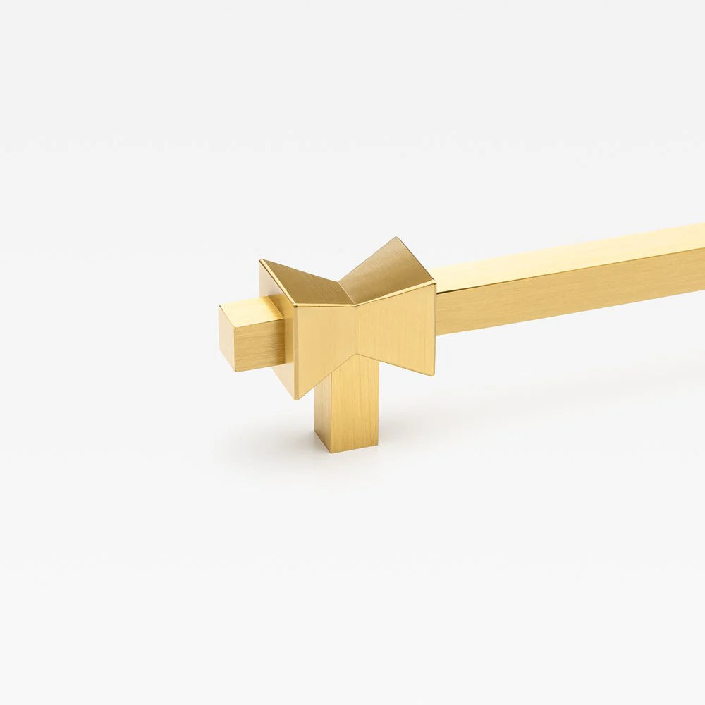 Forma Appliance Pull