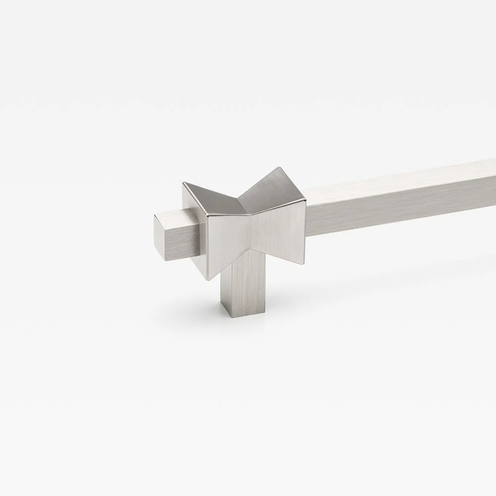 Forma Appliance Pull