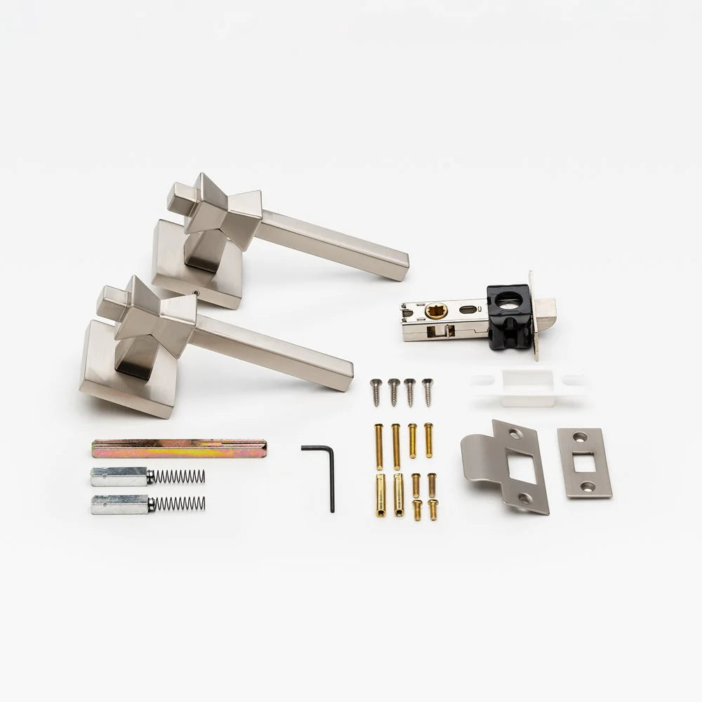 Forma Solid Brass Door Lever