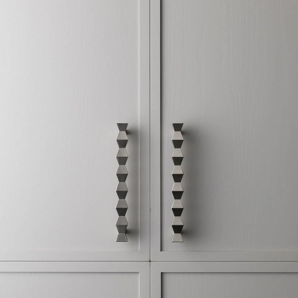 Forma Cabinet Pull