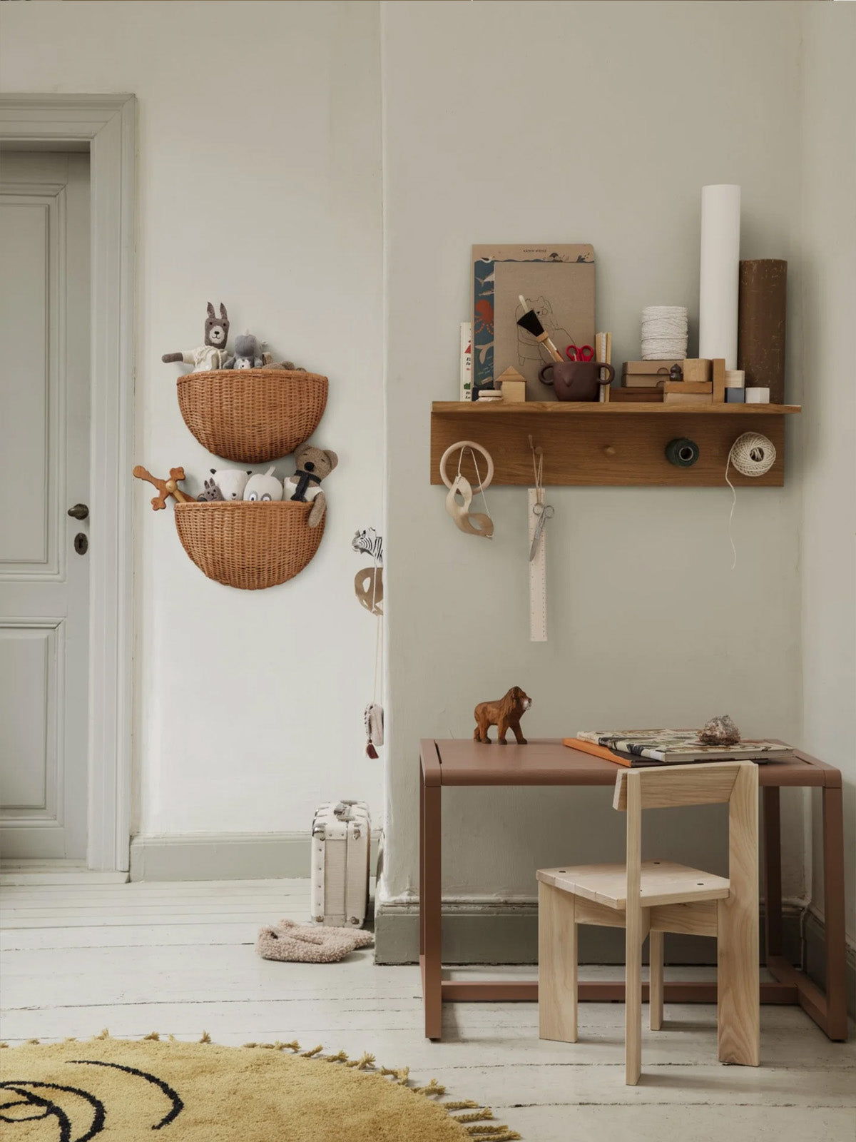 Place Rack Oak Shelf