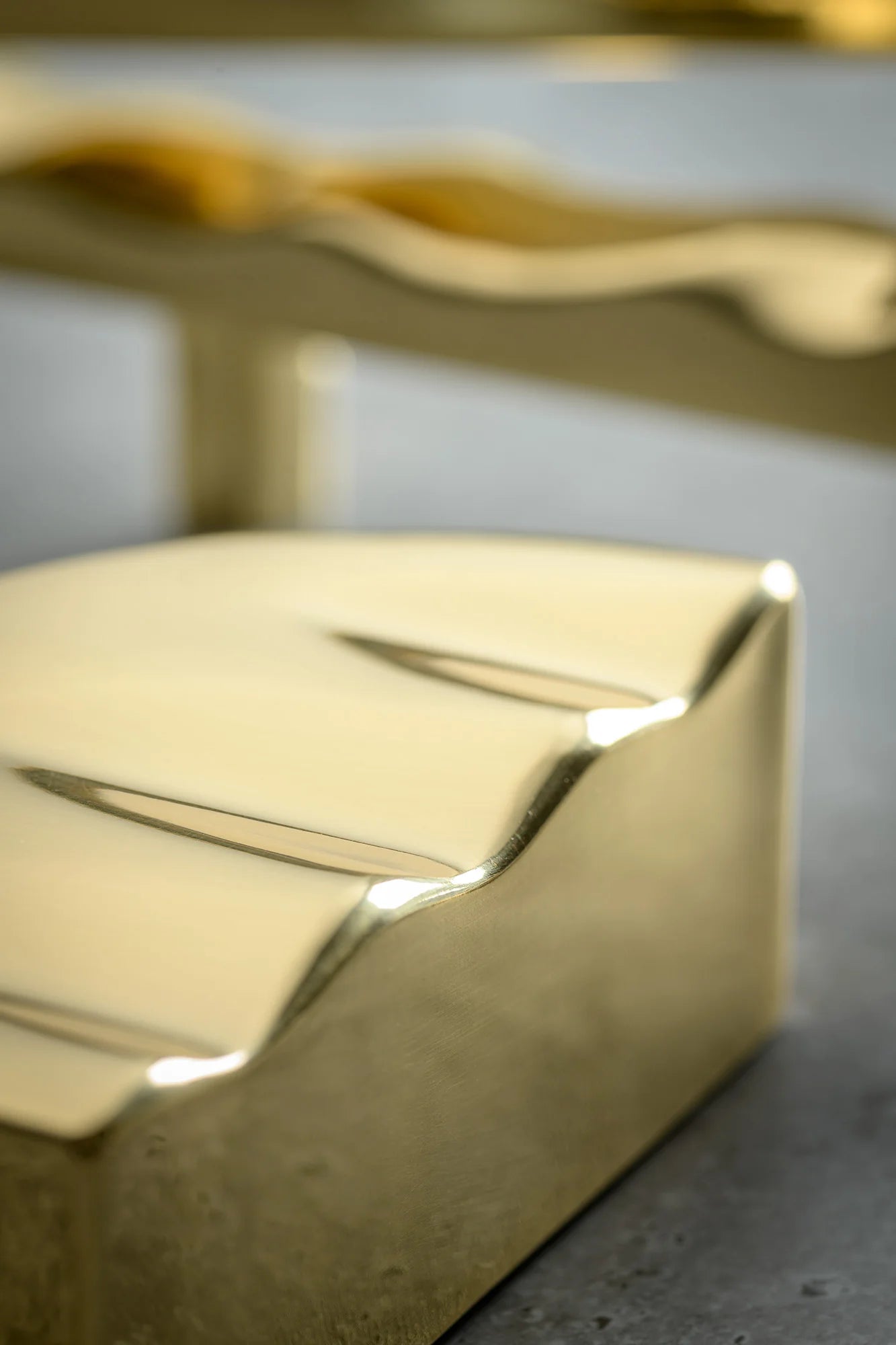 Darwin Waved Half Moon Cabinet Pull, Solid Brass