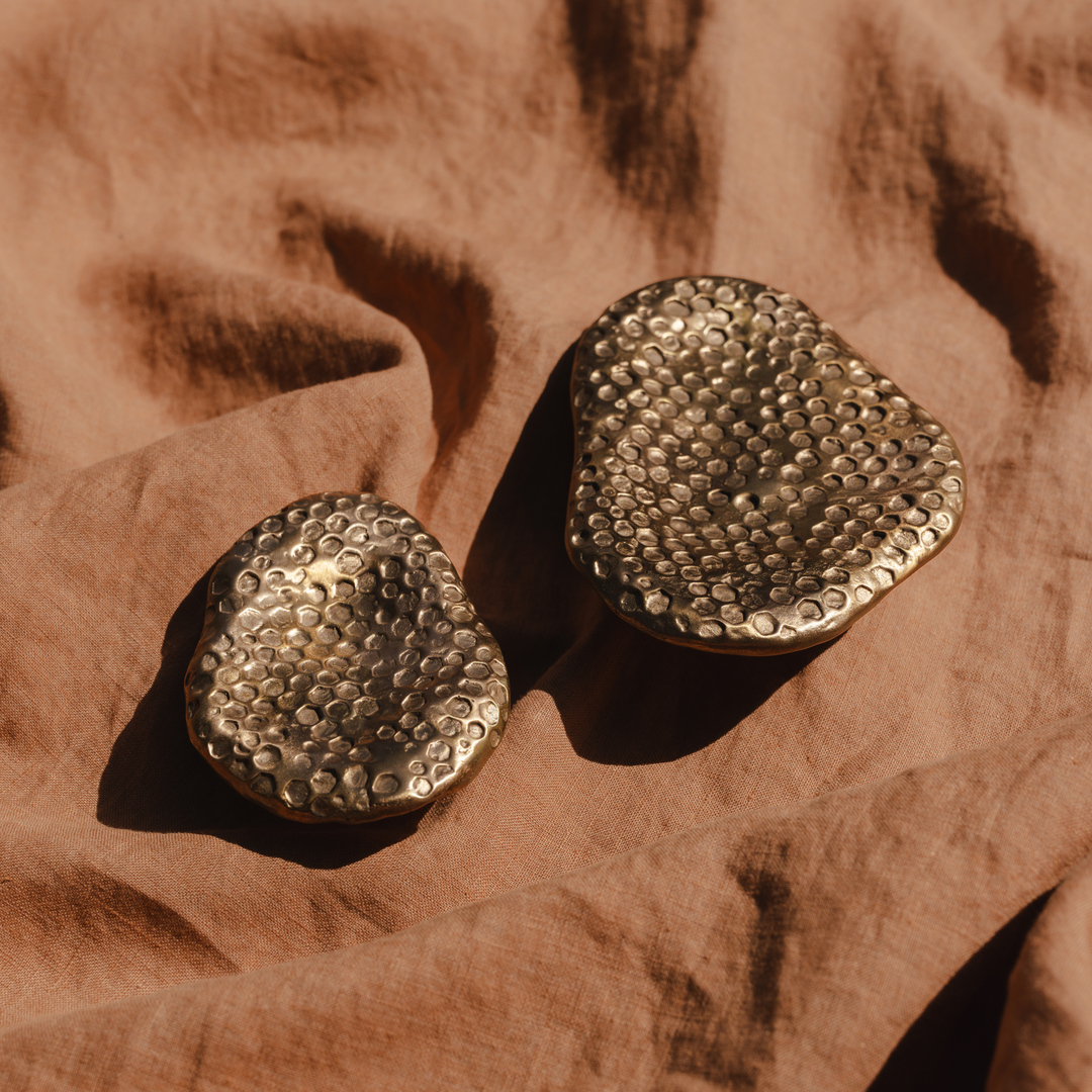 Highbury Honey Oval Solid Bronze Cabinet Pull