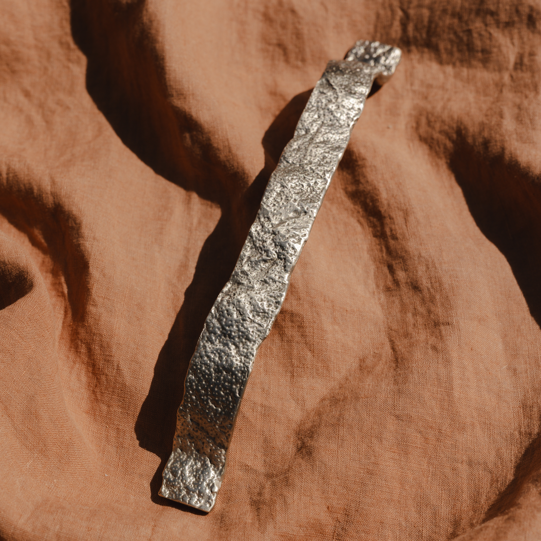 Highbury Lemon Solid Bronze Cabinet Pull