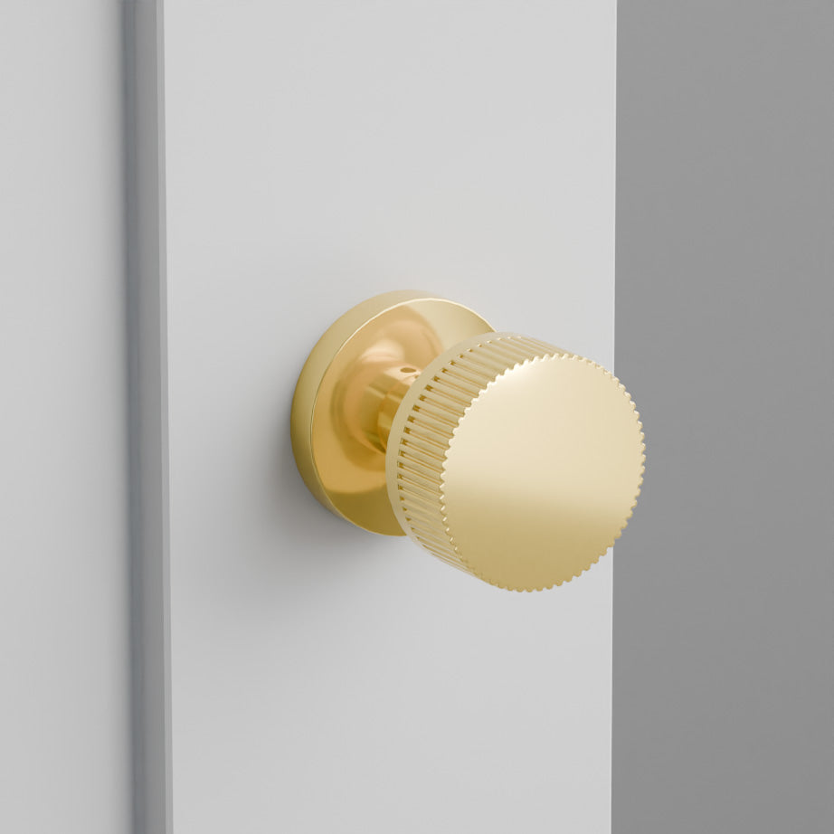 Straight Knurled Door Knob with Disk Rosette