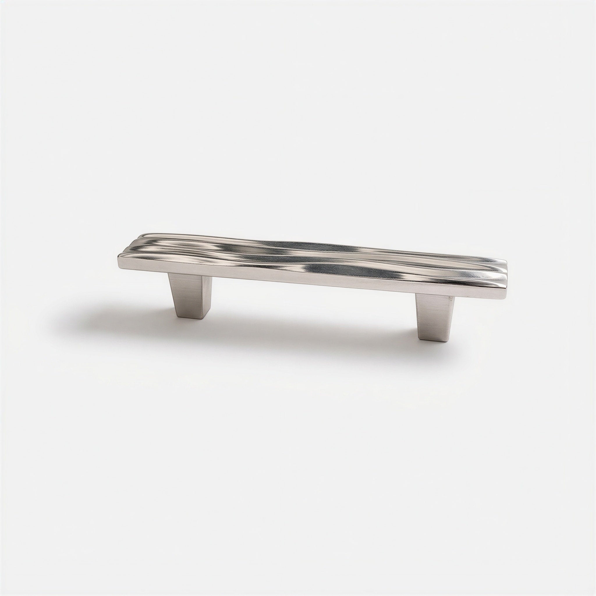 Wave Cabinet Pull