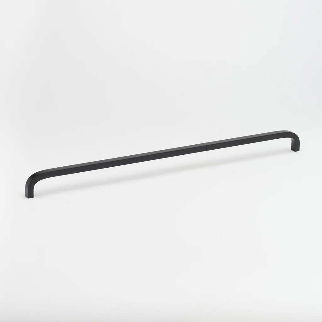 Curve Cabinet Pull