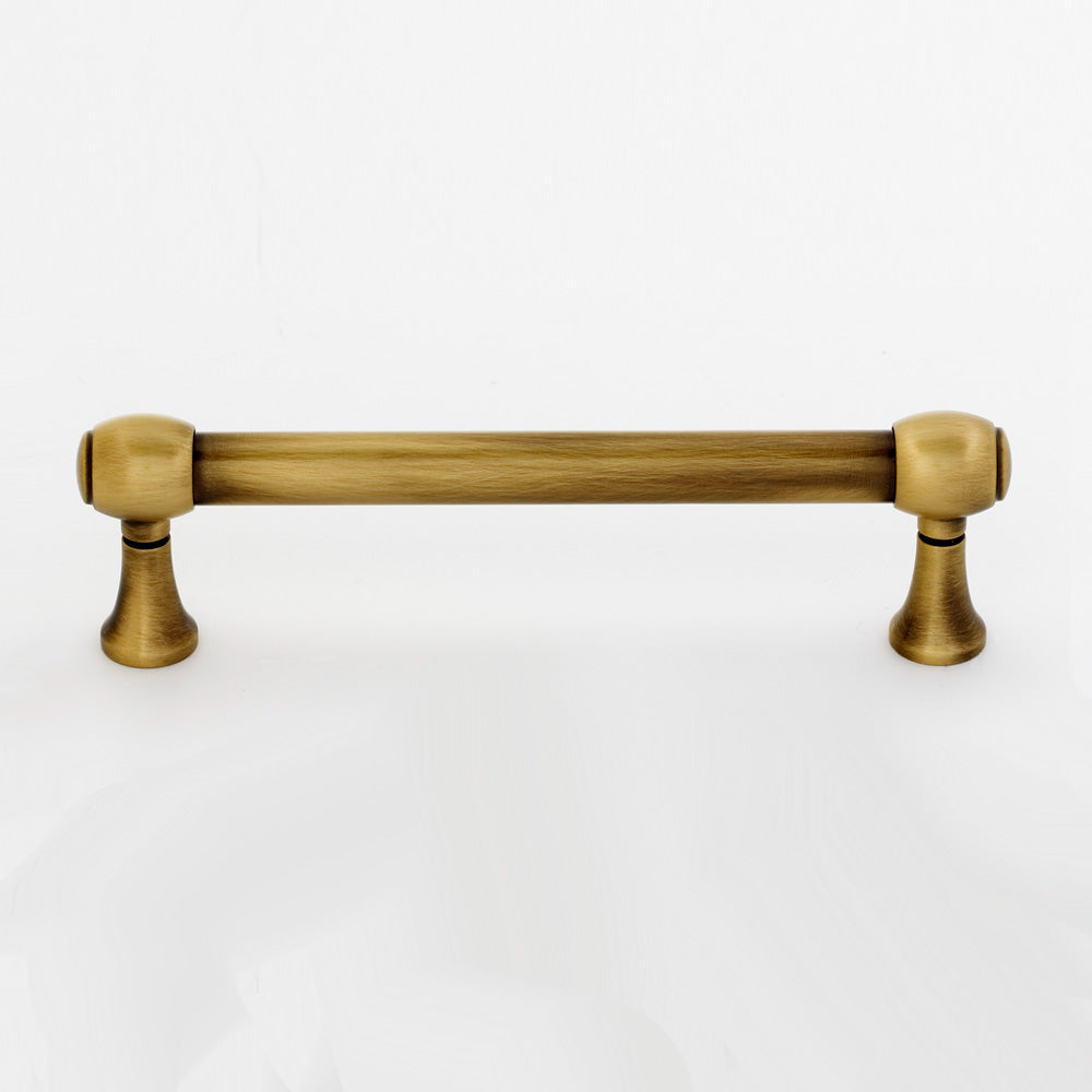 Royale Cabinet Pull
