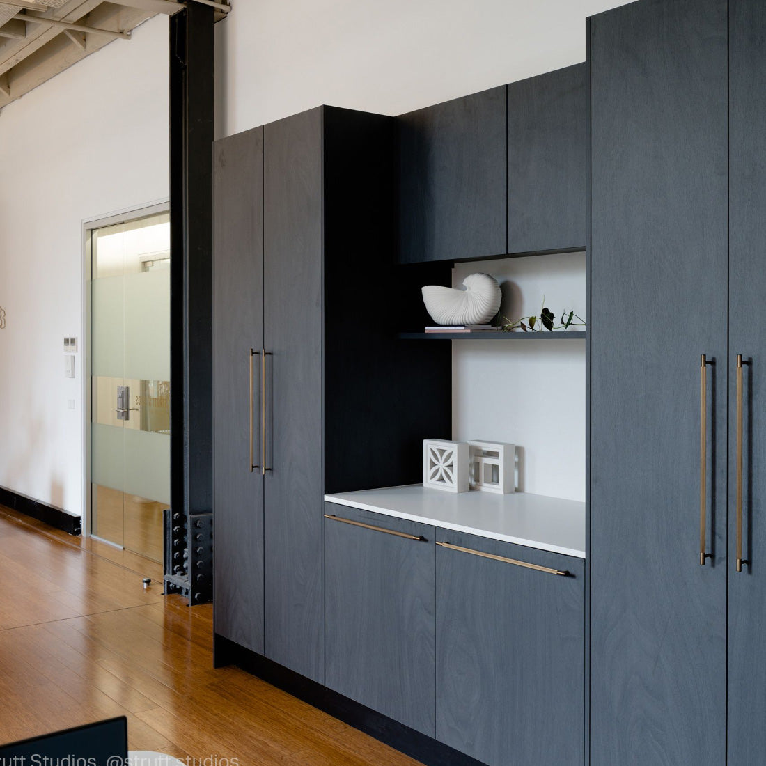 Linear Knurled Cabinet Pull