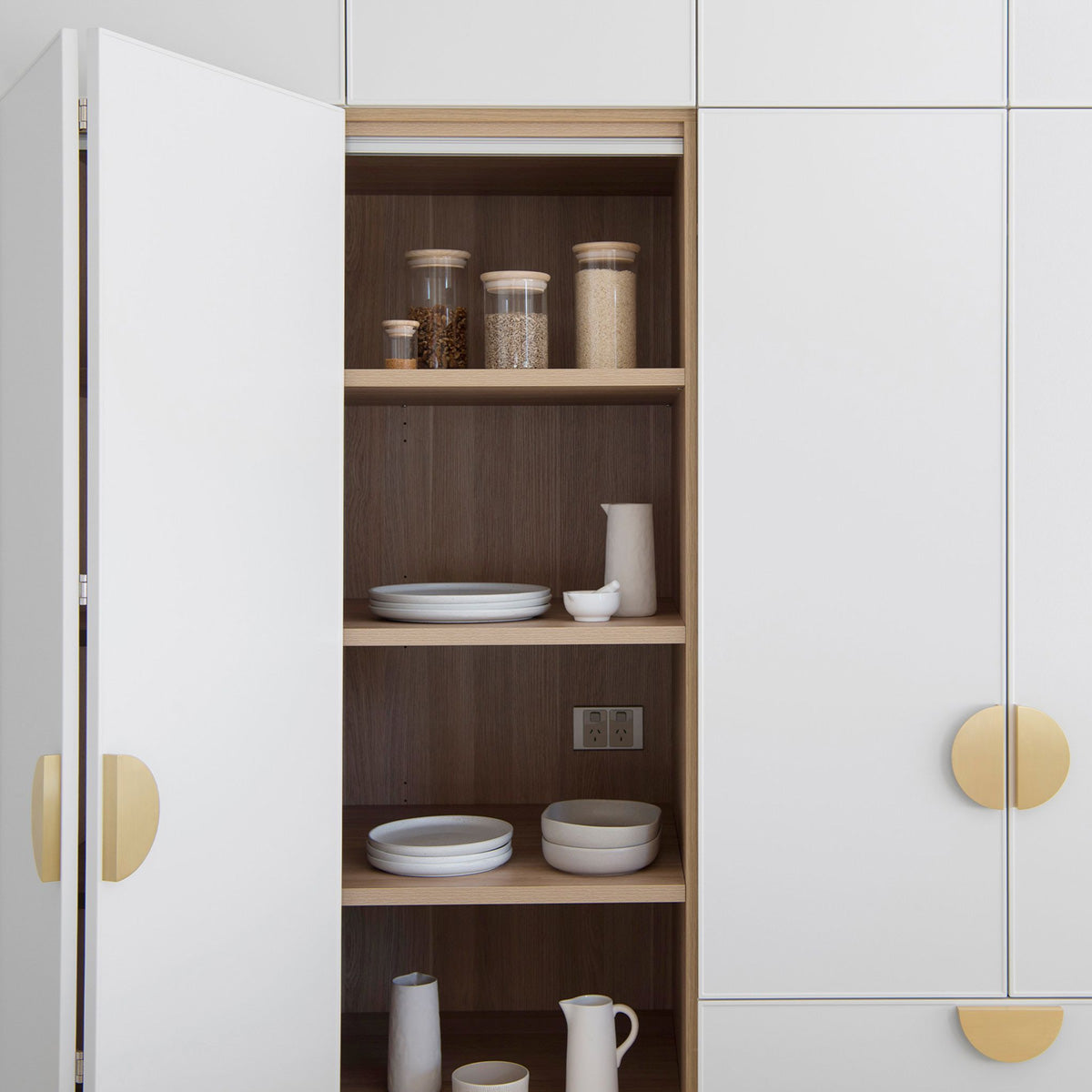 Luna Half Moon Cabinet Pull XL
