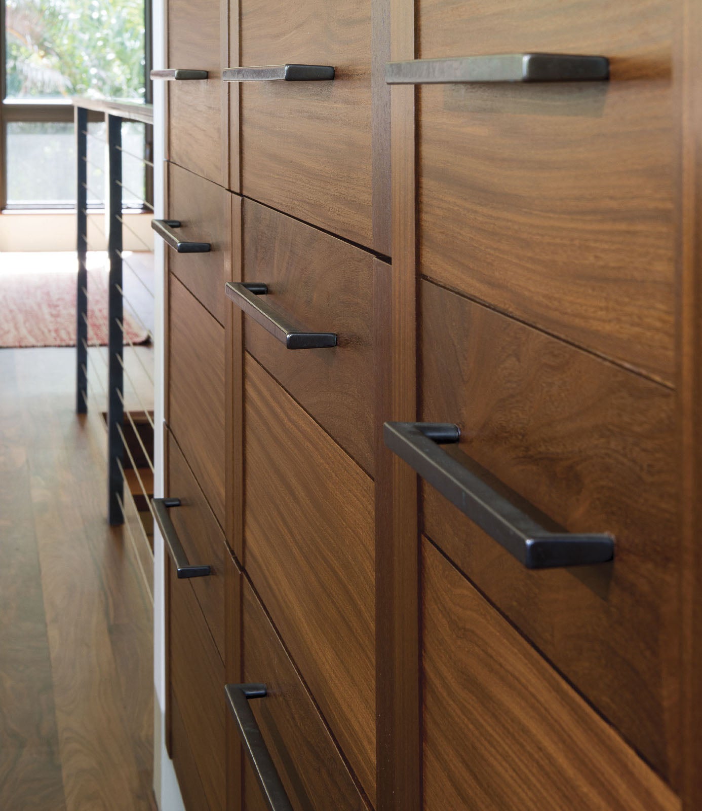 Rail Cabinet Pull