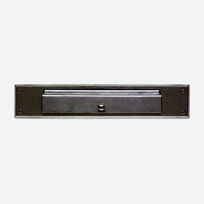 La Granada Mail Slot