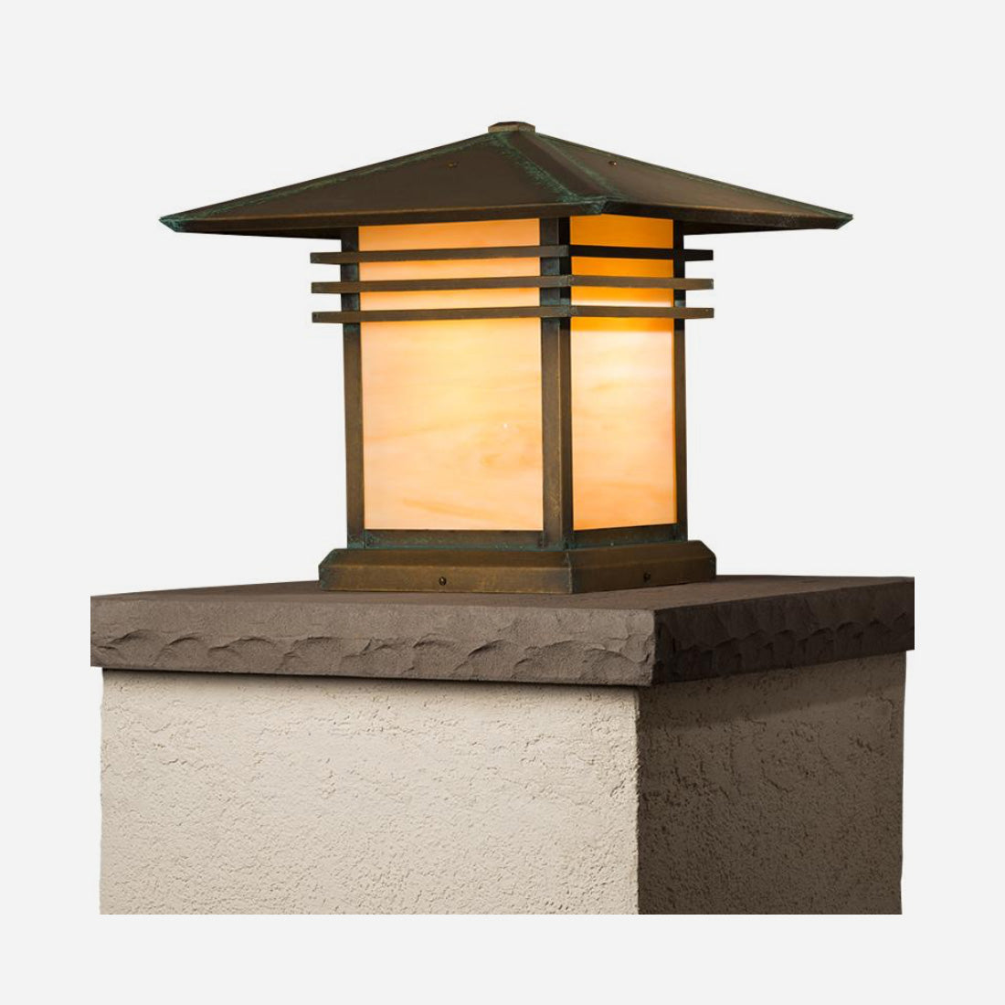 Mariposa Outdoor Pier Light