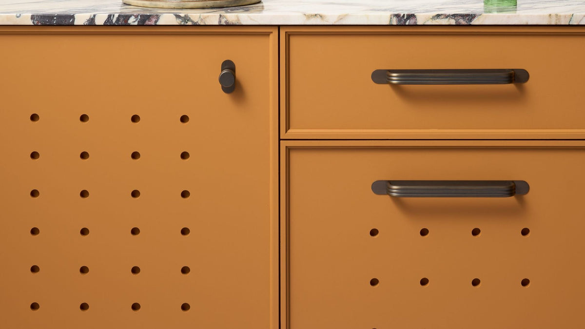 Plank Hardware