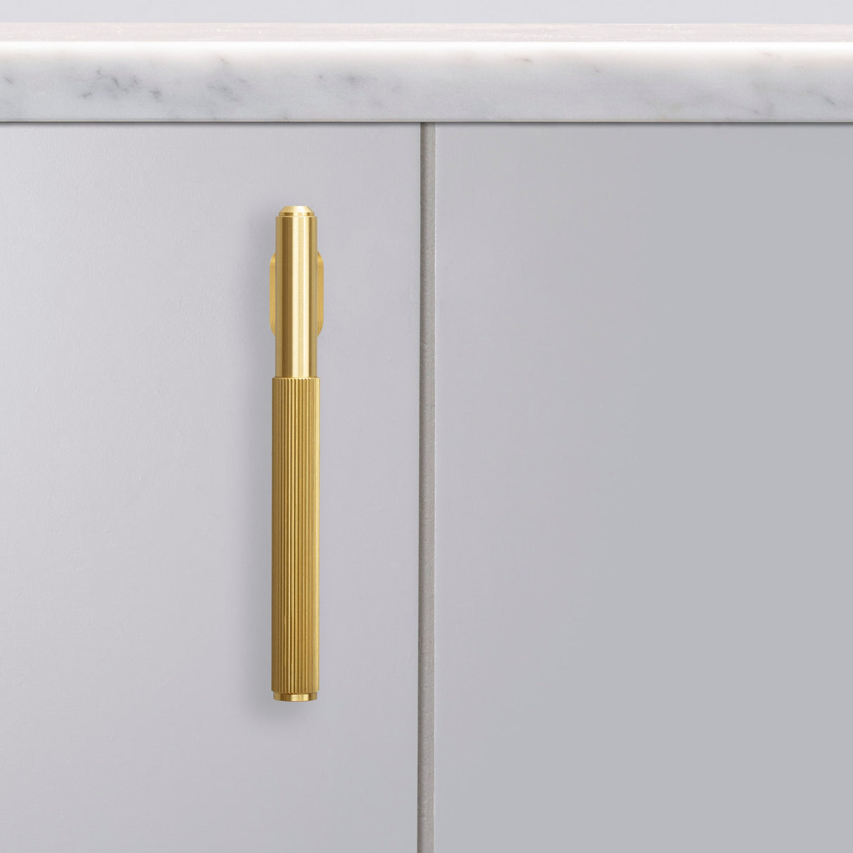 Linear L-Bar Cabinet Pull