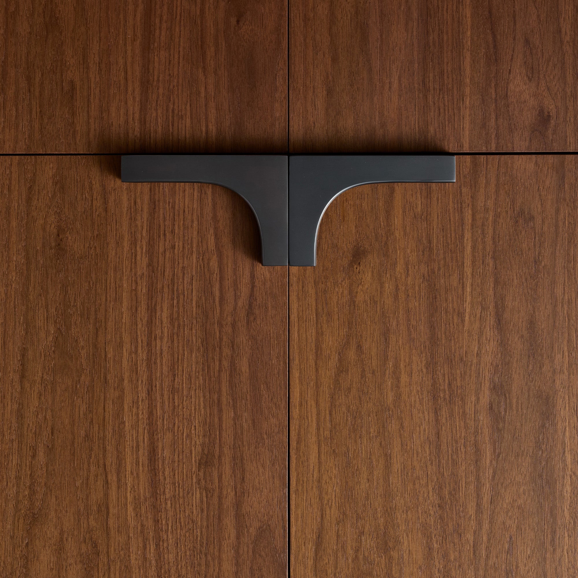 Avalon Corner Cabinet Pull, 6"