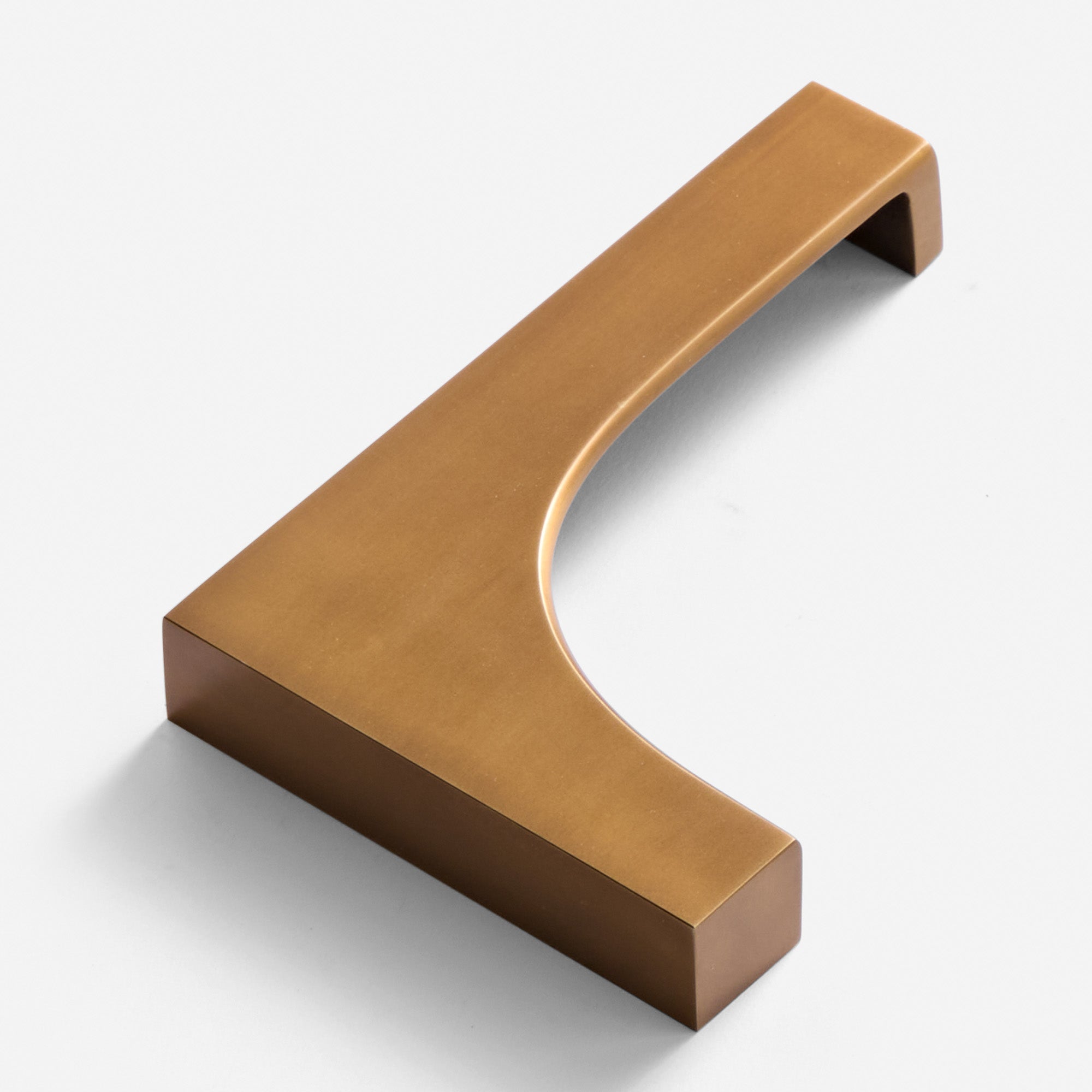 Avalon Corner Cabinet Pull, 6"