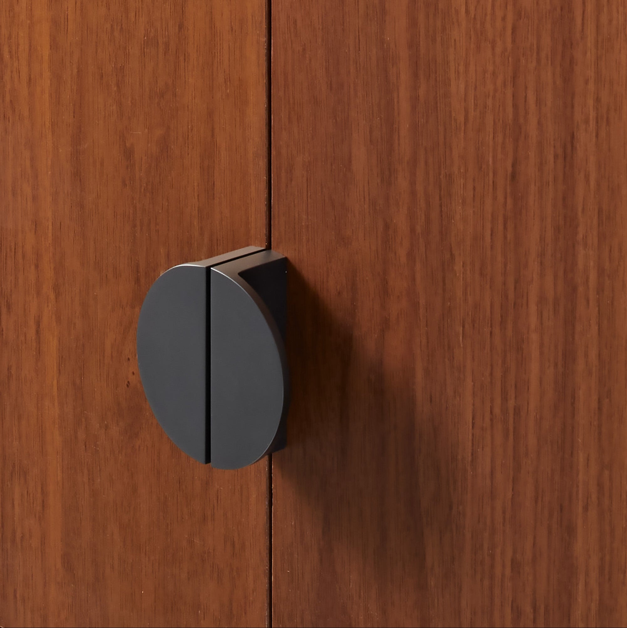 Dawn Semi-Circle Cabinet Pull
