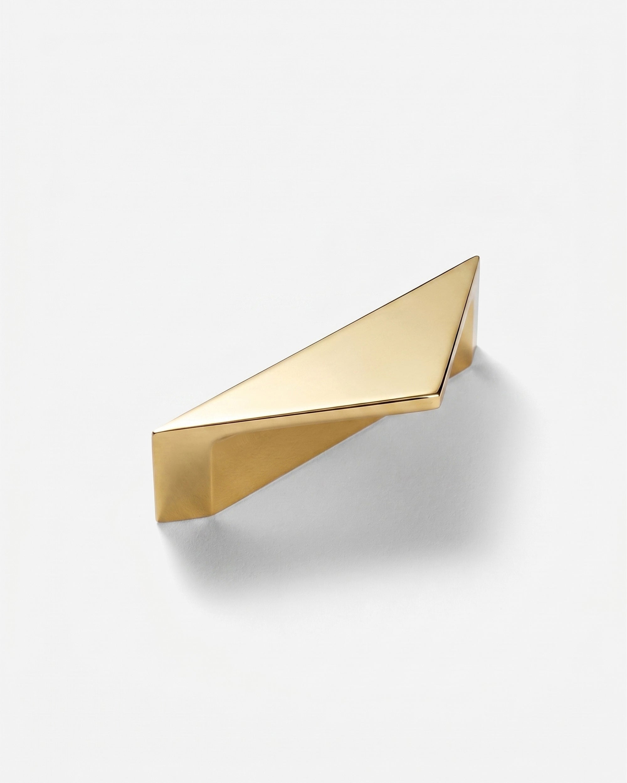 Dusk Triangular Cabinet Pull