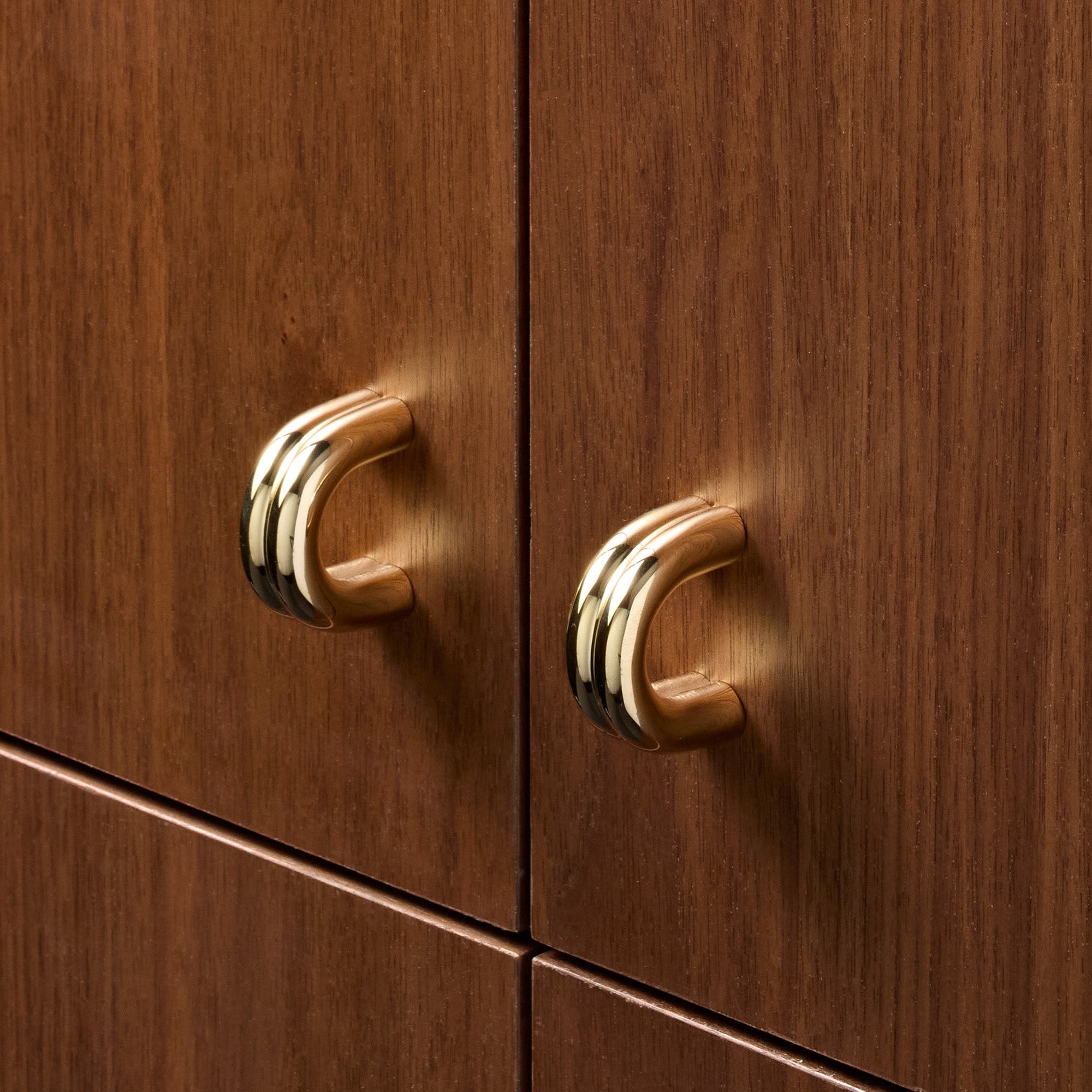 Gemini Cabinet Finger Pull