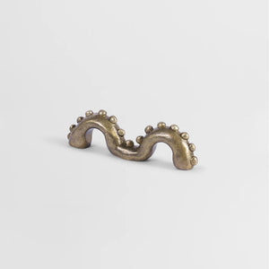 Forme Sculptural Cabinet Pull