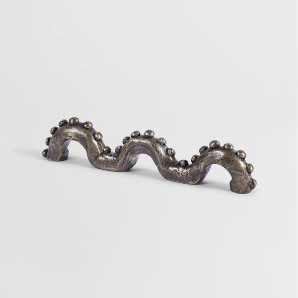 Forme Sculptural Cabinet Pull