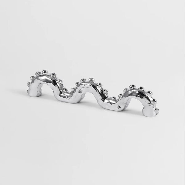 Forme Sculptural Cabinet Pull