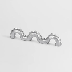 Forme Sculptural Cabinet Pull
