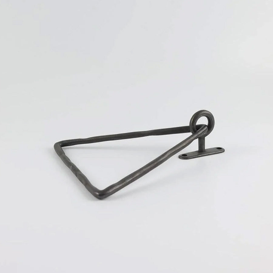Forme 14 Triangular Towel Ring