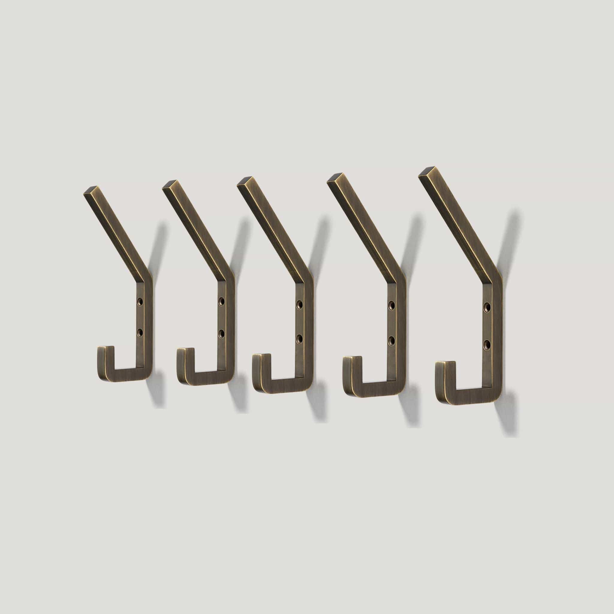 Levi Square Hook