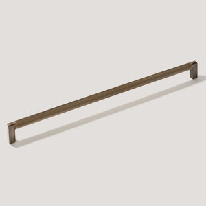 Becker Grooved D-Bar Cabinet Pull