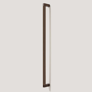 Becker Grooved D-Bar Cabinet Pull