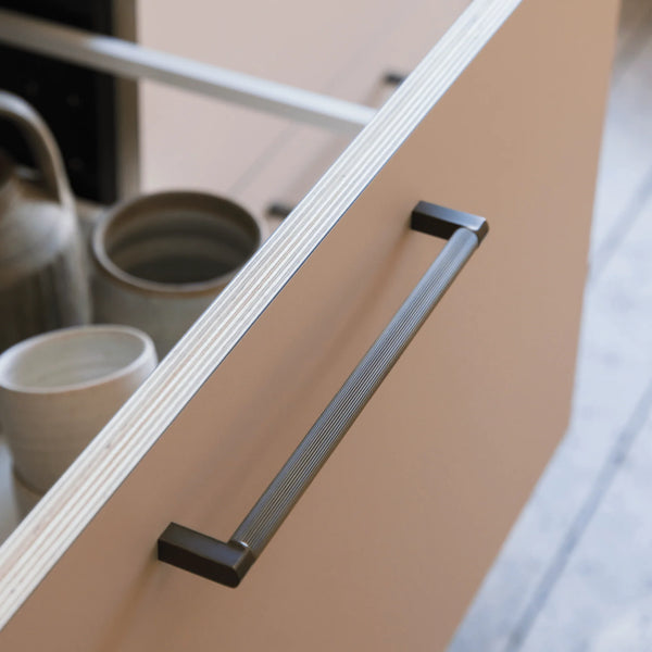 Becker Grooved D-Bar Cabinet Pull