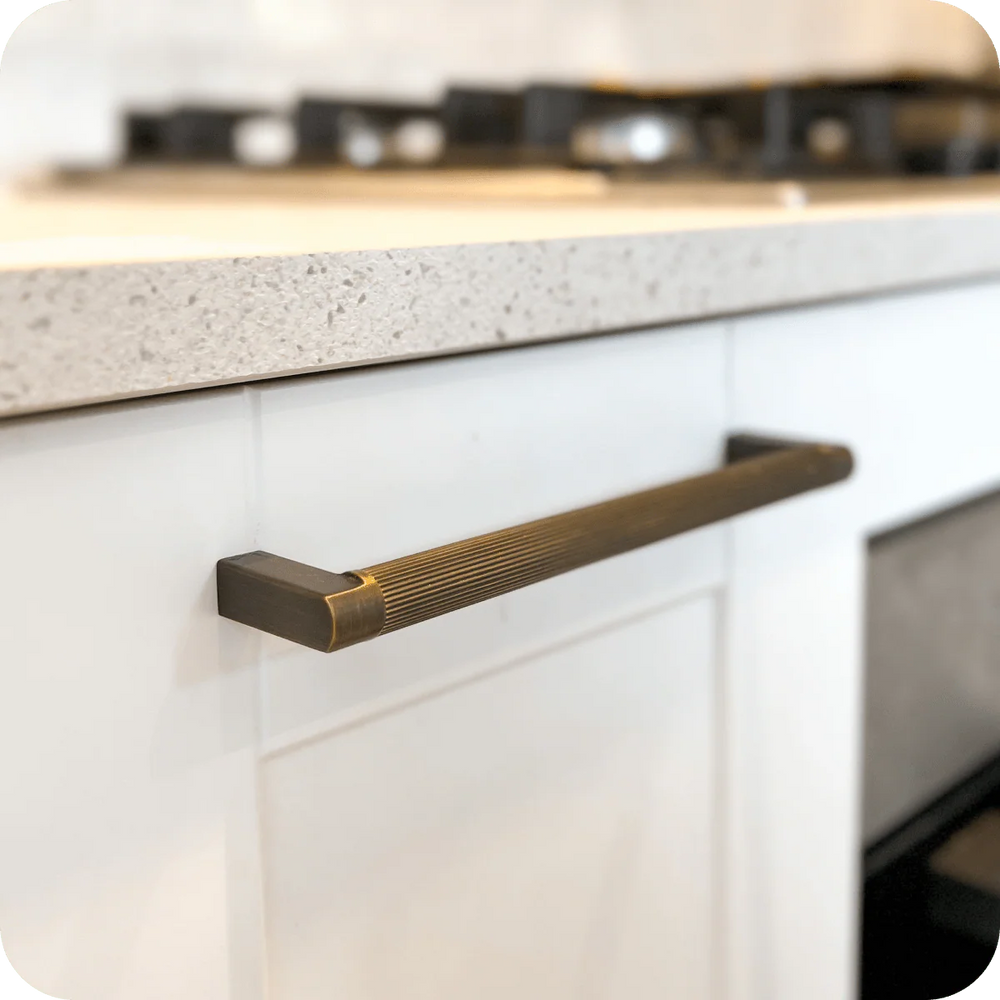 Becker Grooved D-Bar Cabinet Pull