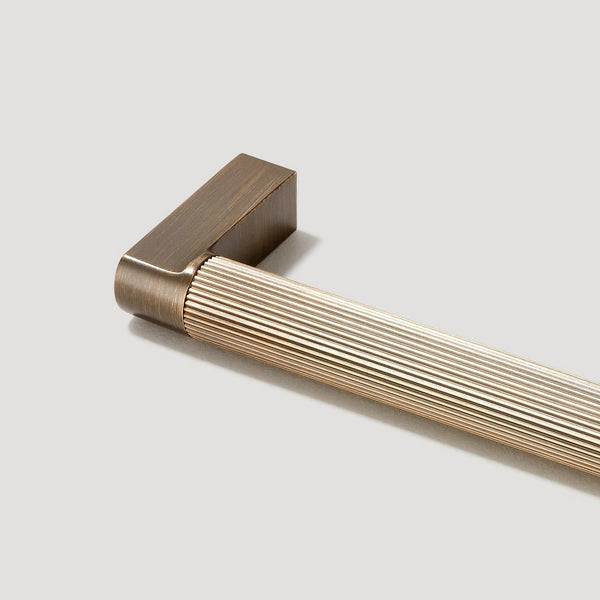 Becker Grooved D-Bar Cabinet Pull