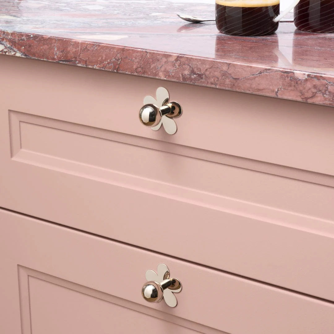 Bobbin Cabinet Knob and Flower Backplate